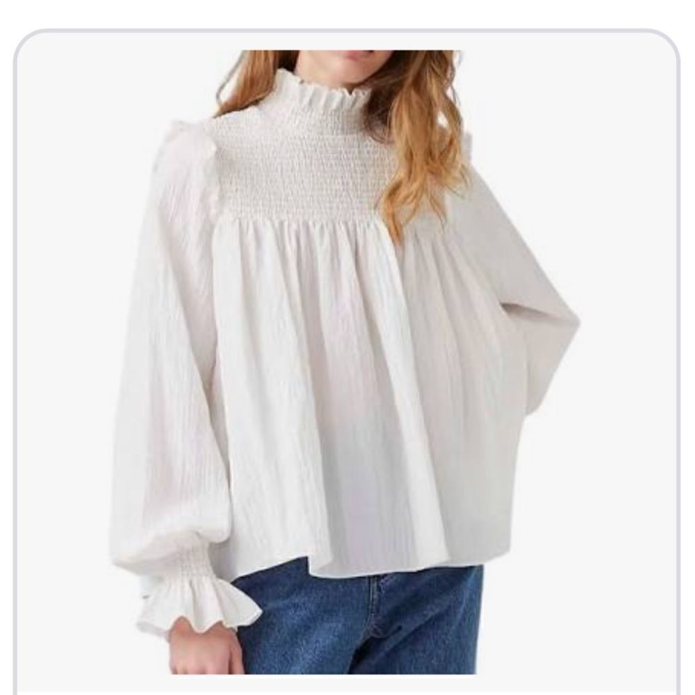 French Connection Boza Crinkle Smocked Top NWT